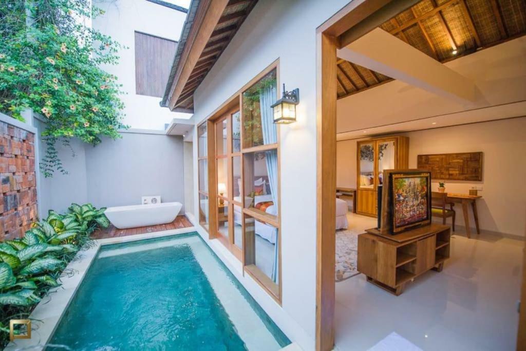Maitri Villa Ubud Exterior photo